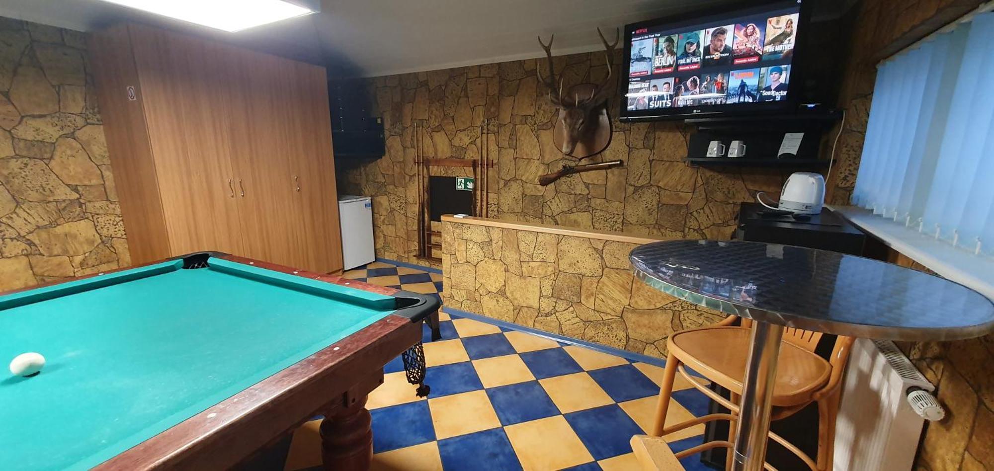 Aparthotel 4 ,, Cosy House Billiard " - Sauna & Parking Kaunas Esterno foto